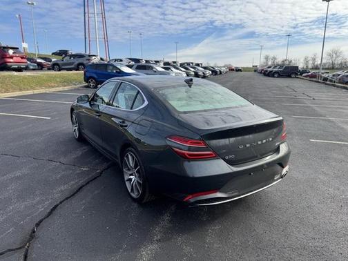 2023 Genesis G70 2.0T AWD