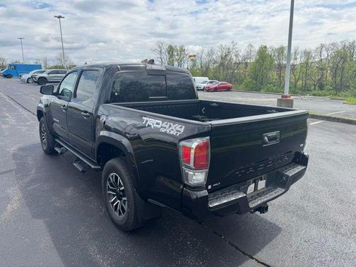 Midnight Black Metallic 2021 Toyota Tacoma TRD Sport