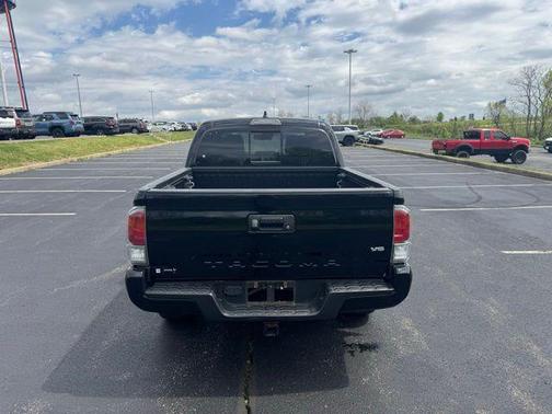 Midnight Black Metallic 2021 Toyota Tacoma TRD Sport