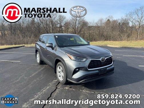 Magnetic Gray Metallic 2024 Toyota Highlander LE