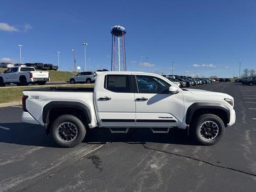 2026 Toyota Tacoma TRD Off Road