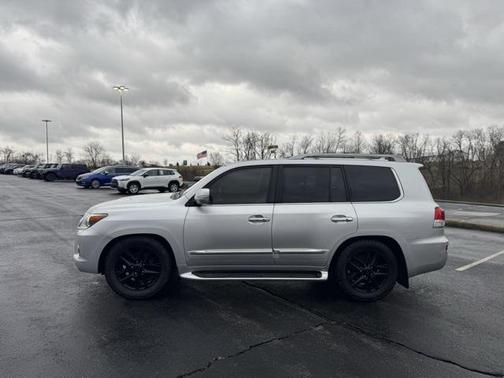 2015 Lexus LX 570 Base