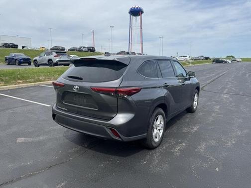 2021 Toyota Highlander L