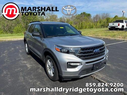 ICONIC SILVER METALLIC 2020 Ford Explorer XLT