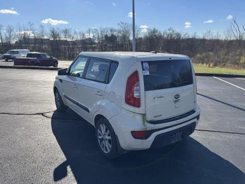 2013 Kia Soul +