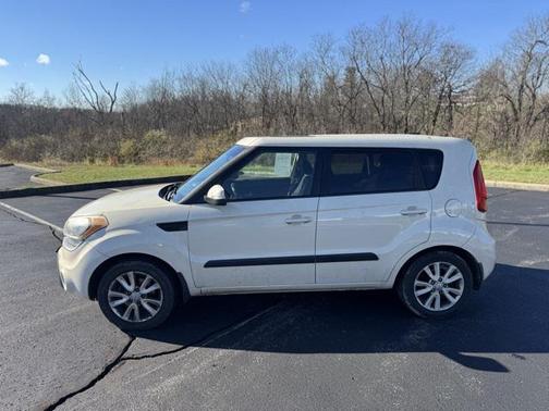 2013 Kia Soul +