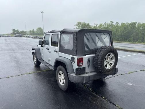 2010 Jeep Wrangler Unlimited Sport