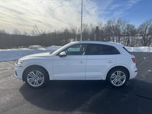 2018 Audi Q5 2.0T Tech Premium