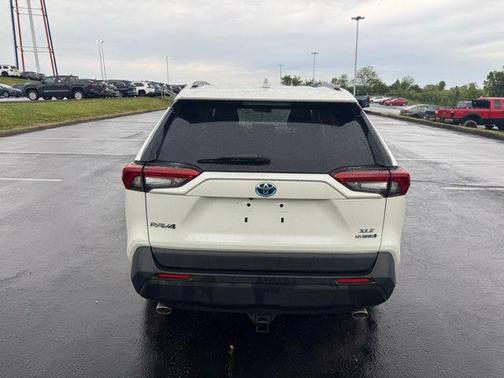 Blizzard Pearl 2022 Toyota RAV4 Hybrid XLE Premium