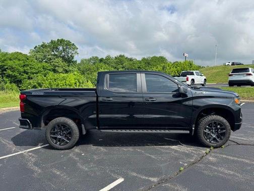 Black 2025 Chevrolet Silverado 1500 Custom Trail Boss