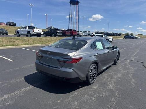 2025 Toyota Camry XLE