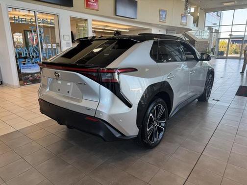 2024 Toyota bZ4X Limited