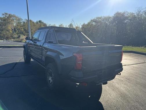 2025 Toyota Tacoma Hybrid Trailhunter