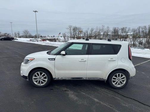 2017 Kia Soul +