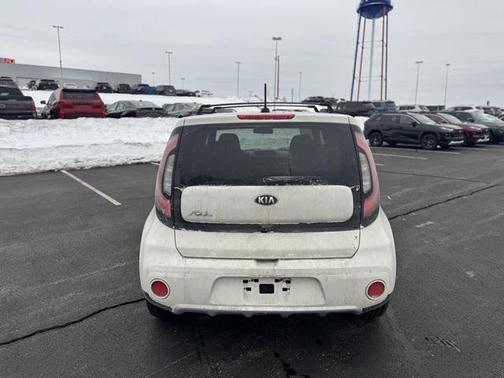 2017 Kia Soul +