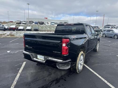 2023 Chevrolet Silverado 1500 Custom
