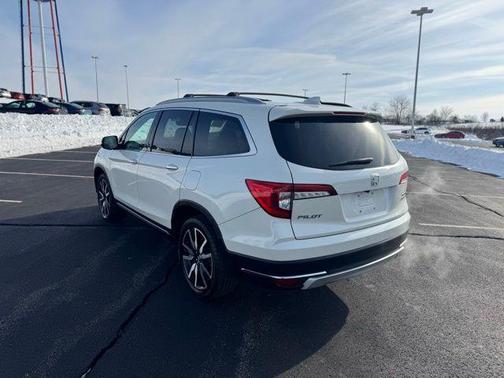 2019 Honda Pilot Touring 8-Passenger