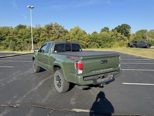 2022 Toyota Tacoma TRD Sport