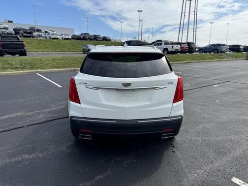 2018 Cadillac XT5 Luxury