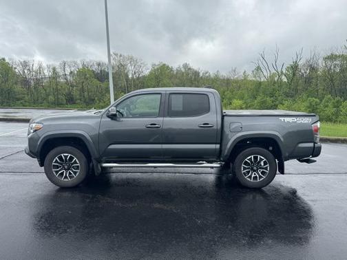 2022 Toyota Tacoma TRD Sport