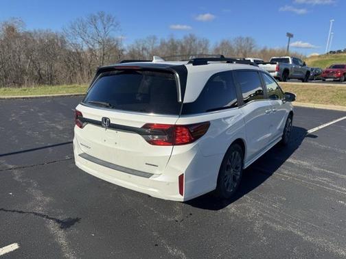 2025 Honda Odyssey Touring