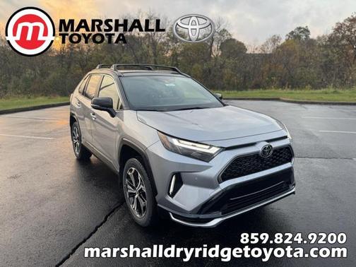 2025 Toyota RAV4 Hybrid SE