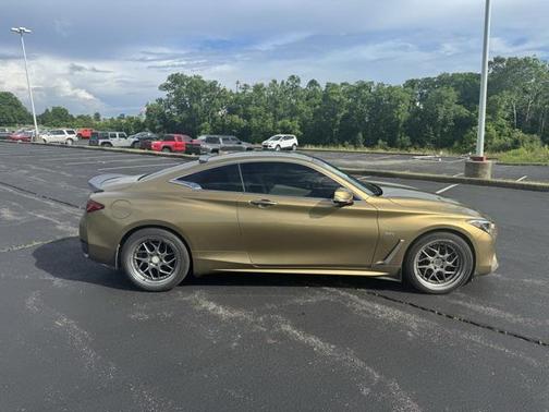 2018 INFINITI Q60 3.0T LUXE