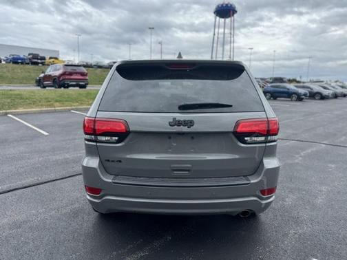 2020 Jeep Grand Cherokee Altitude