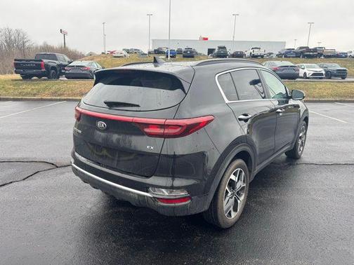 2022 Kia Sportage EX