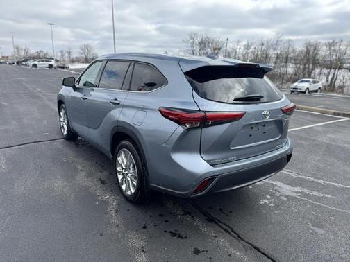 2023 Toyota Highlander Limited