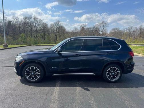 Imperial Blue Metallic 2017 BMW X5 xDrive35i