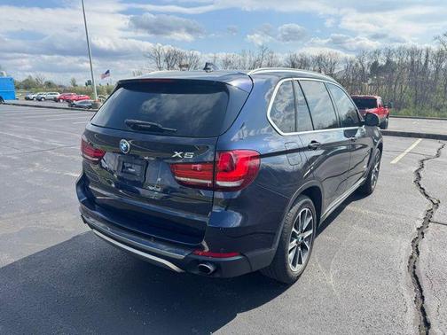 Imperial Blue Metallic 2017 BMW X5 xDrive35i