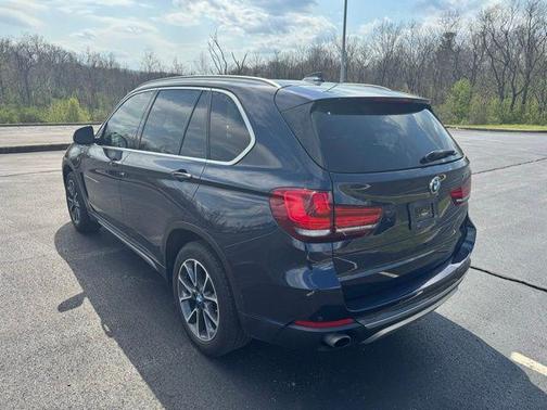 Imperial Blue Metallic 2017 BMW X5 xDrive35i