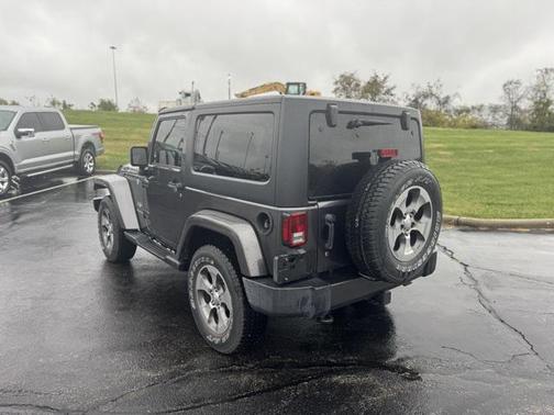2018 Jeep Wrangler JK Sahara