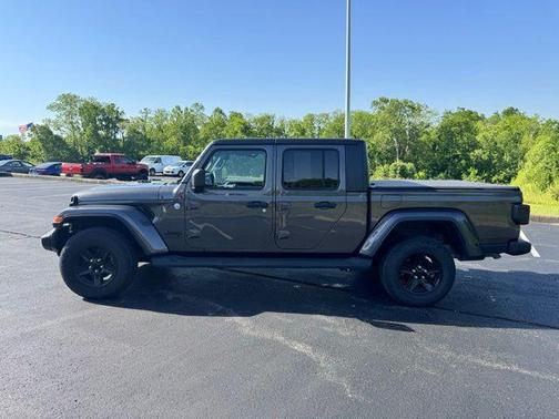 Granite Crystal Metallic Clearcoat 2021 Jeep Gladiator Sport S