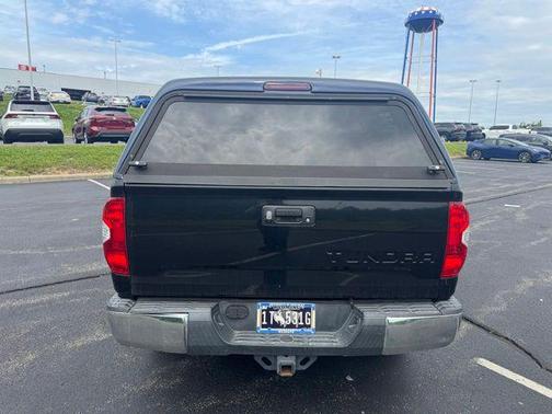 Black 2015 Toyota Tundra SR5