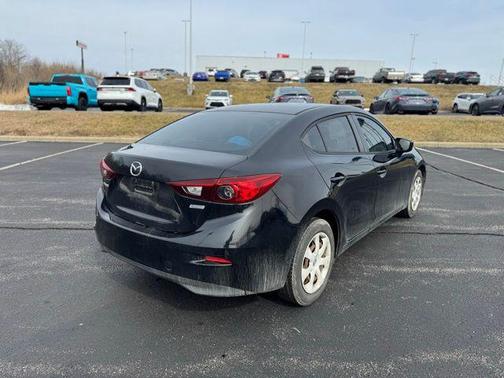 2016 Mazda Mazda3 i Sport