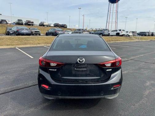 2016 Mazda Mazda3 i Sport