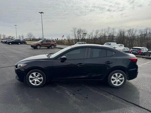2016 Mazda Mazda3 i Sport