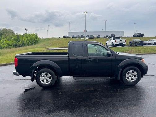 Super Black 2013 Nissan Frontier SV-I4