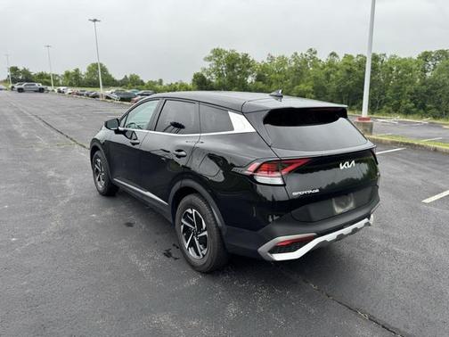 2023 Kia Sportage Hybrid LX