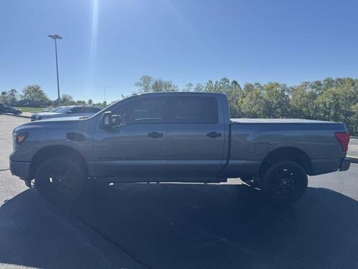 2018 Nissan Titan XD SV