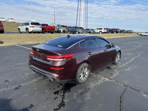 2020 Kia Optima LX