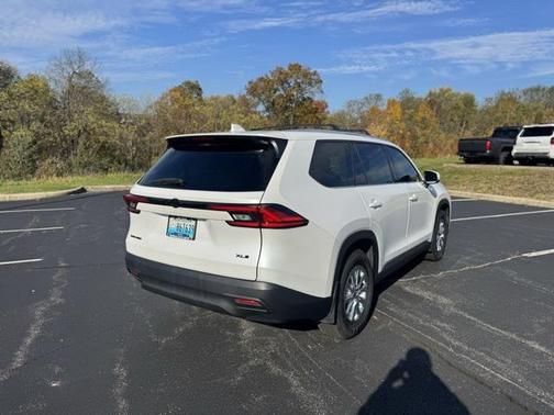 2024 Toyota Grand Highlander Hybrid XLE