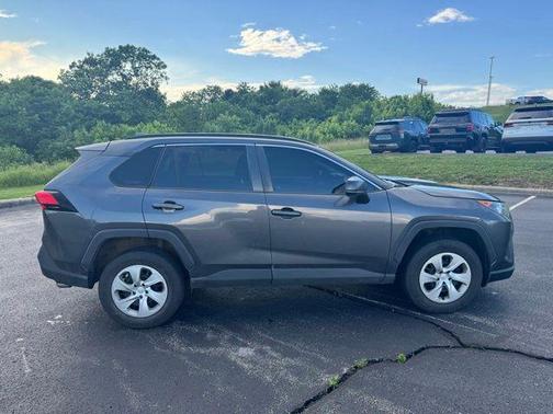 Magnetic Gray Metallic 2019 Toyota RAV4 LE