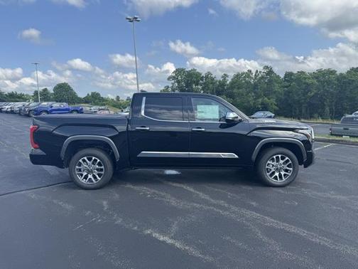2025 Toyota Tundra Hybrid 1794 Edition