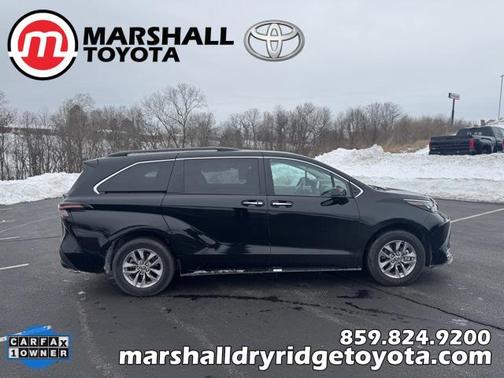 2024 Toyota Sienna XLE