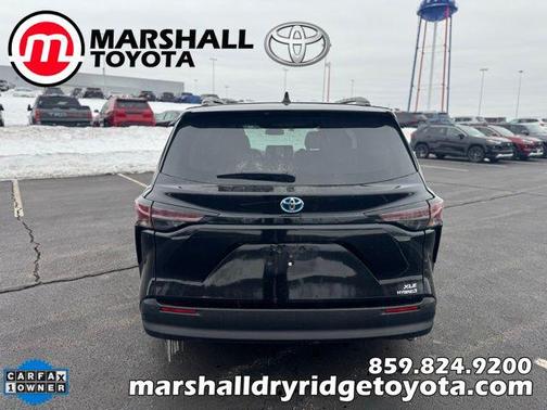 2024 Toyota Sienna XLE