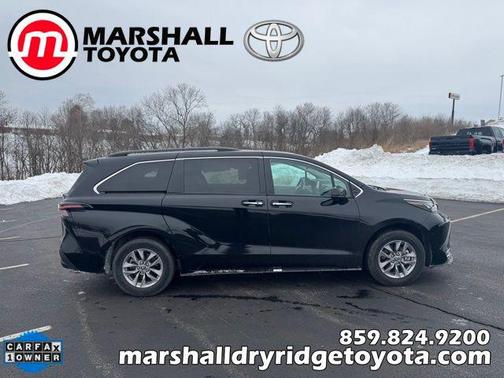 2024 Toyota Sienna XLE