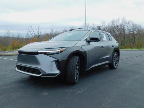 2024 Toyota bZ4X Limited